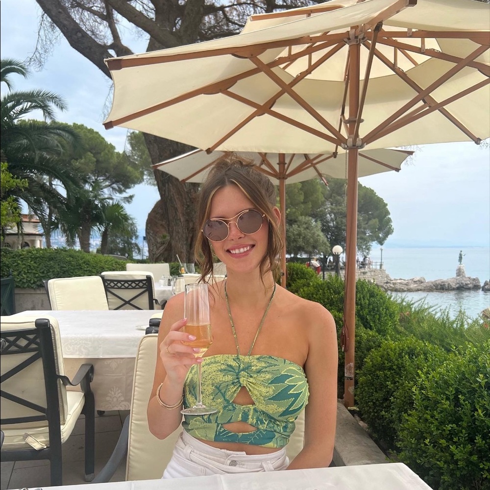 Meet your Posher, Kendall